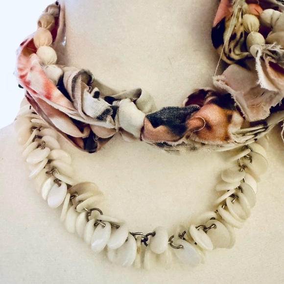 Vintage Off-White Shell Disc Choker Necklace – Natural Organic Beach Jewelry - Picture 1 of 4